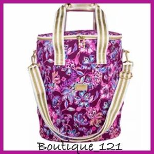 Lilly P. CoolerTote!